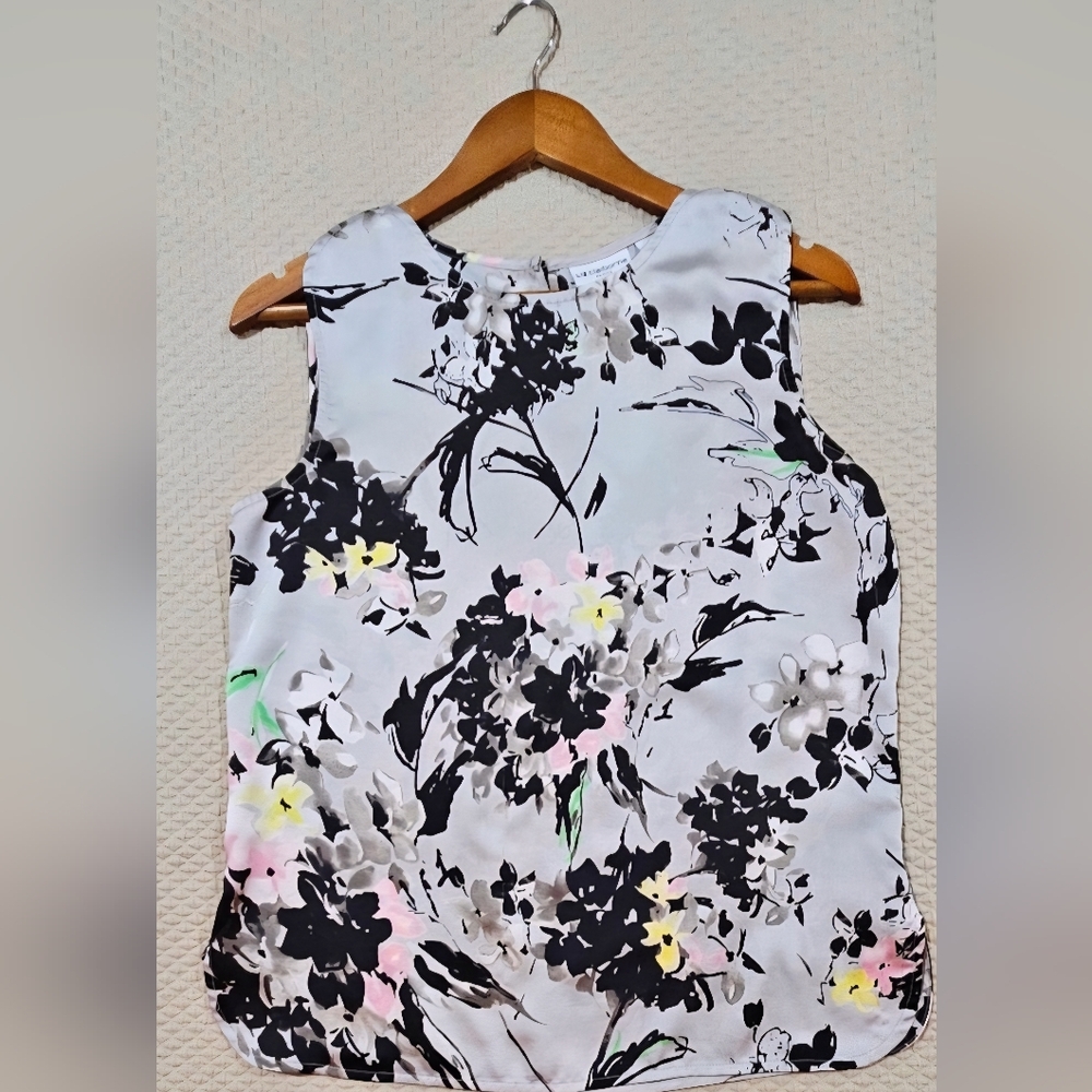 Liz Claiborne Modern Art Colorful Floral Sleeveless Blouse Size PM‎